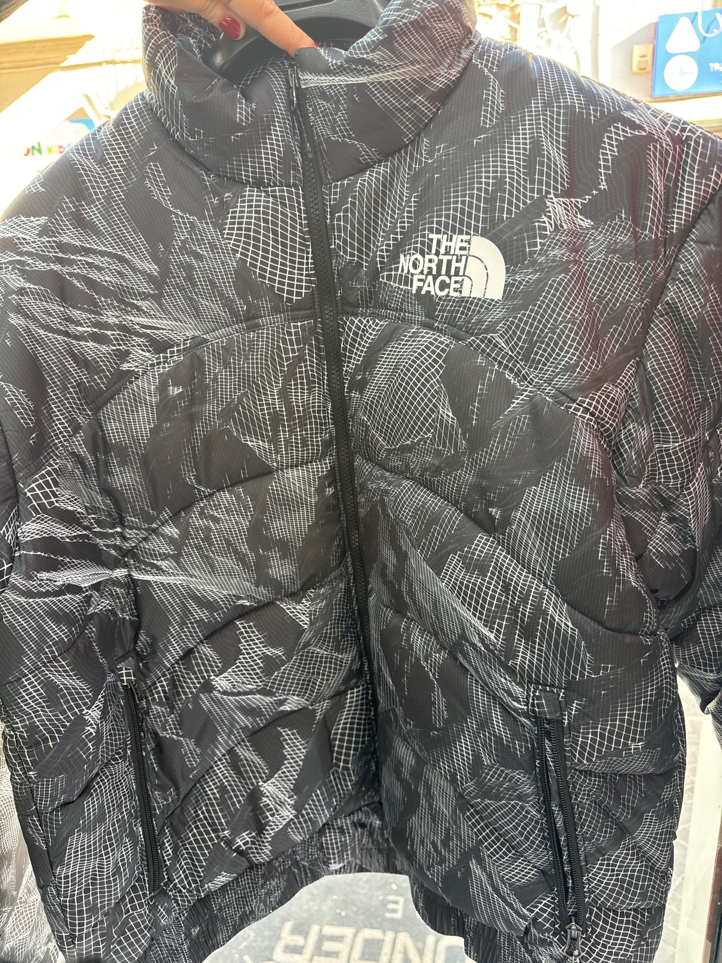 THE NORTH FACE