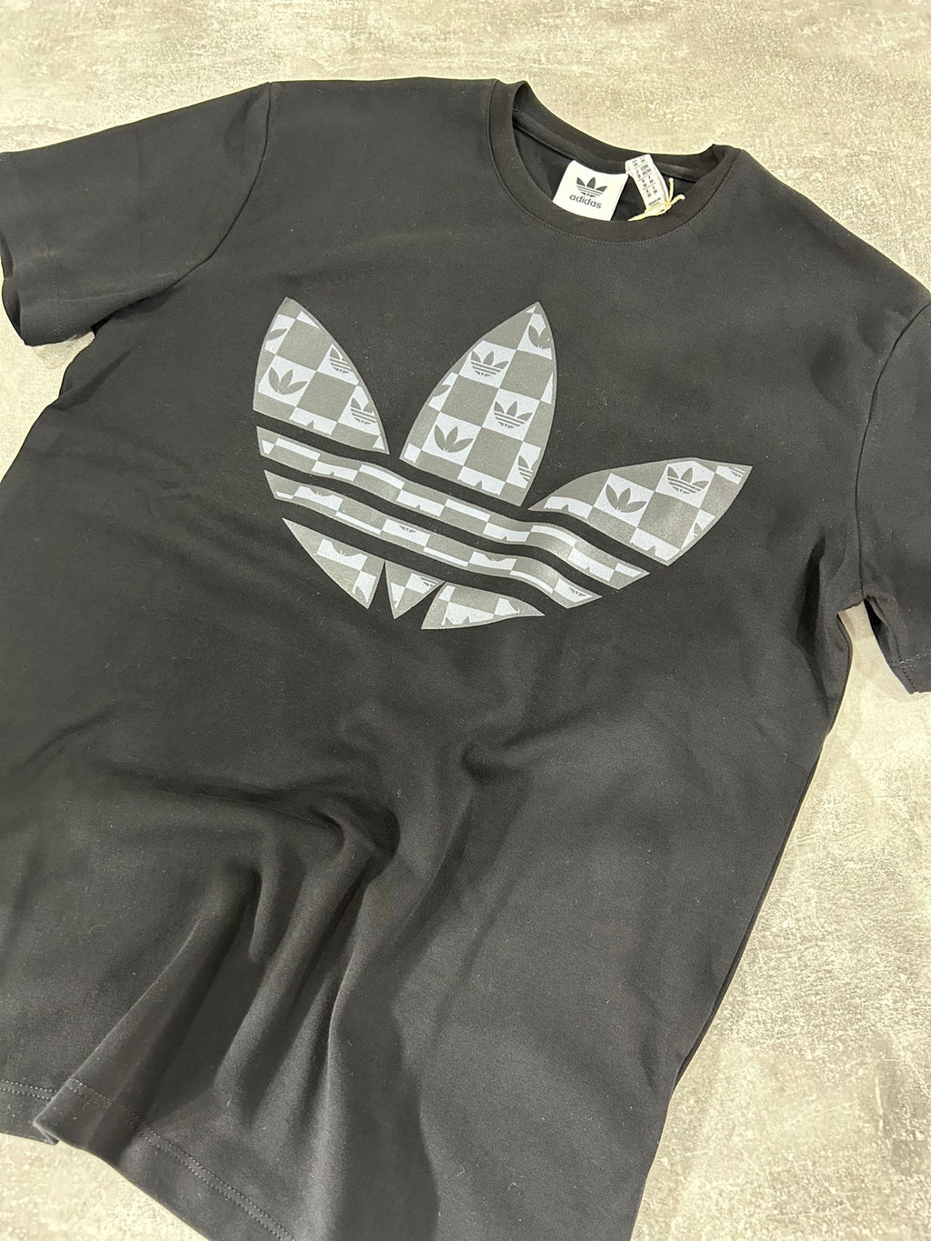 ADIDAS