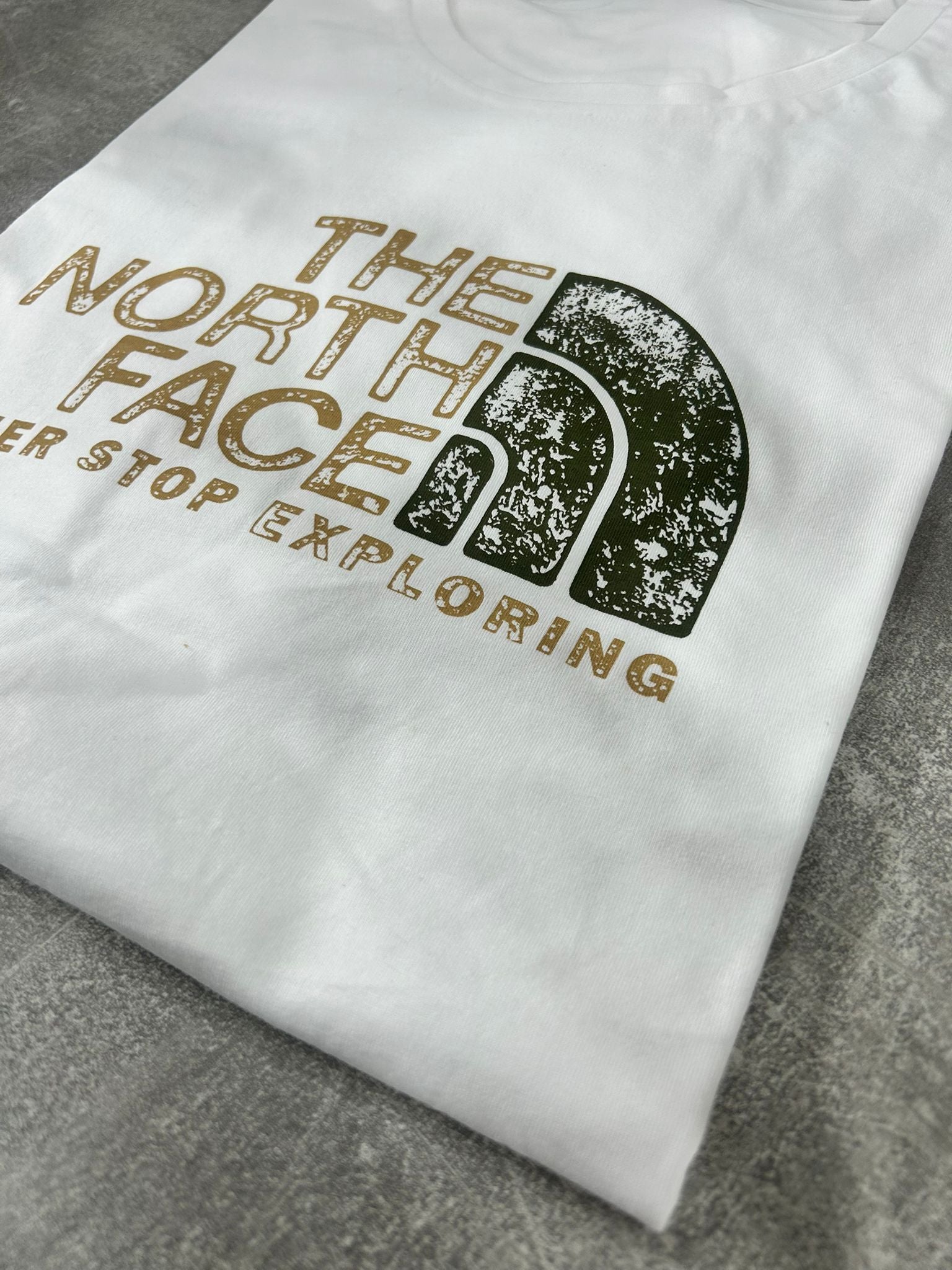 THE NORTH FACE