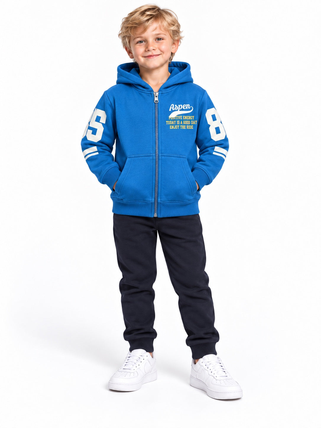 Felpa bambino Aspen Polo Club blu royal con zip indossata
