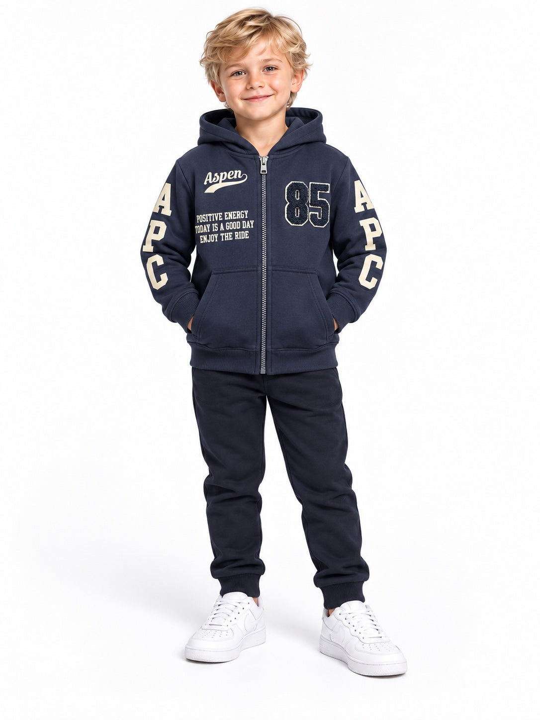 Felpa bambino Aspen Polo Club blu zip 85 indossata