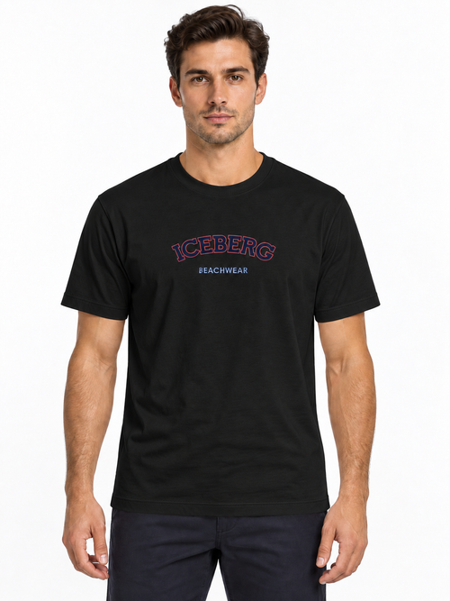 T-shirt Iceberg Beachwear nero sul modello
