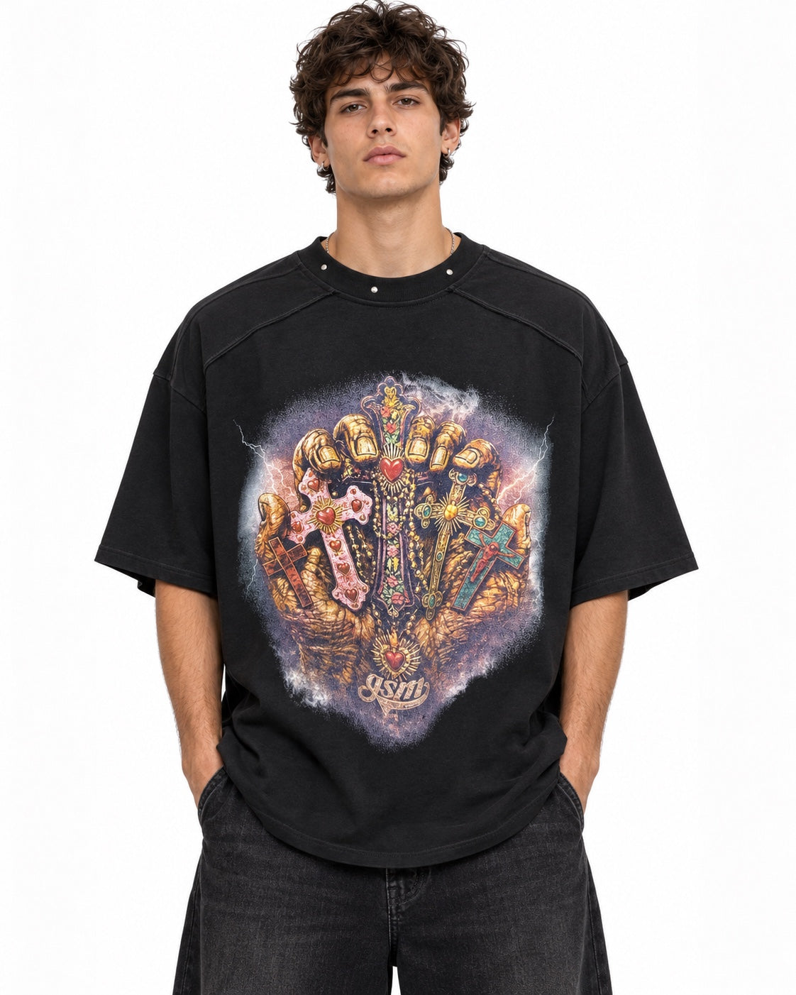 T-shirt oversize nera con stampa croci - fronte