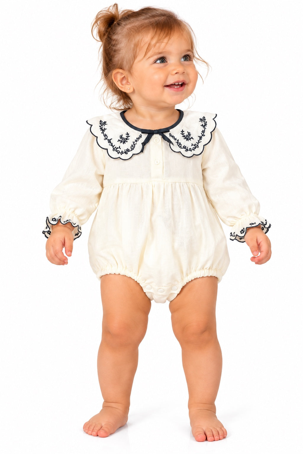 Tutina bambina Linea Marùi panna in cotone con colletto ricamato scuro