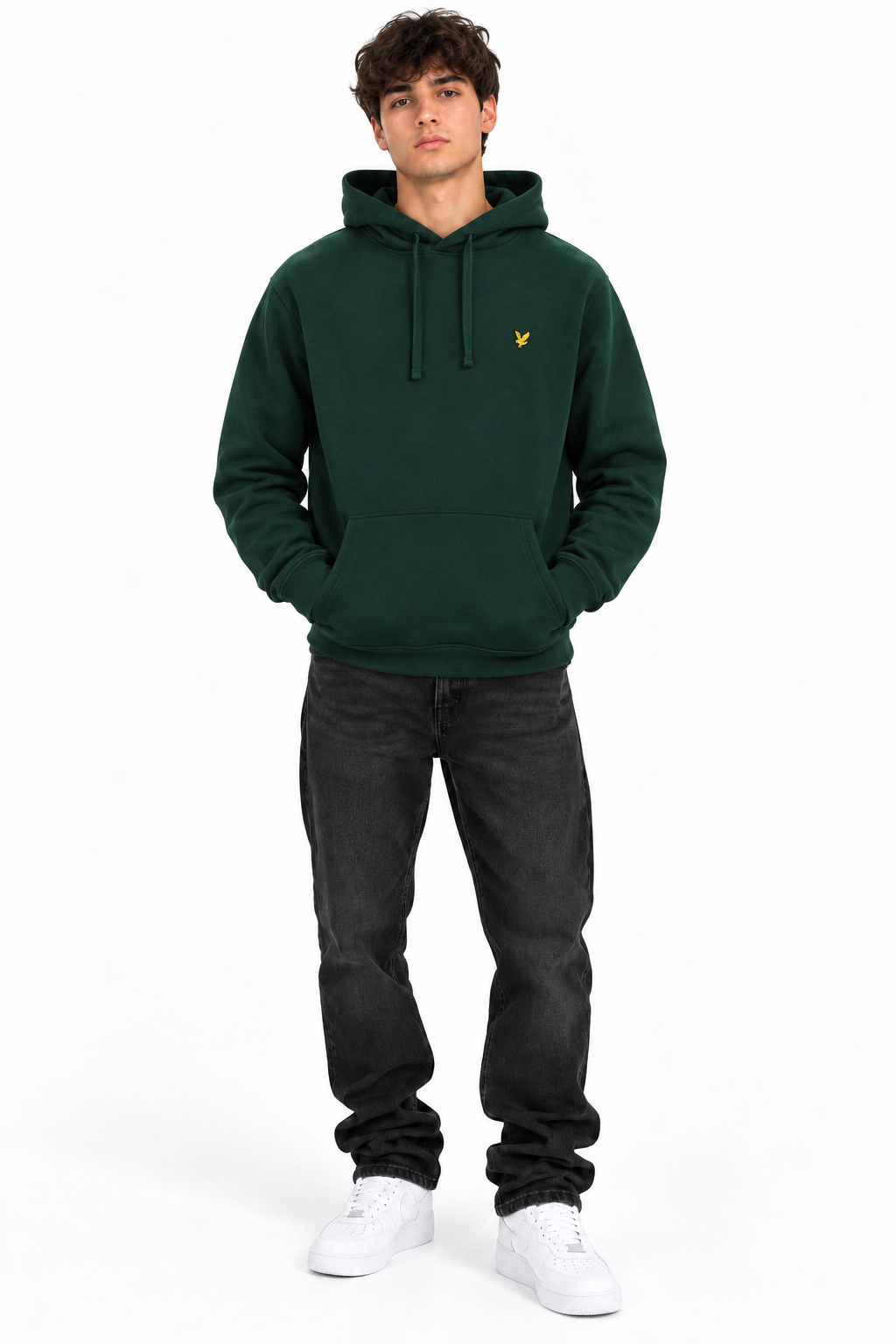 Lyle & Scott – Felpa uomo verde con cappuccio indossata sul modello